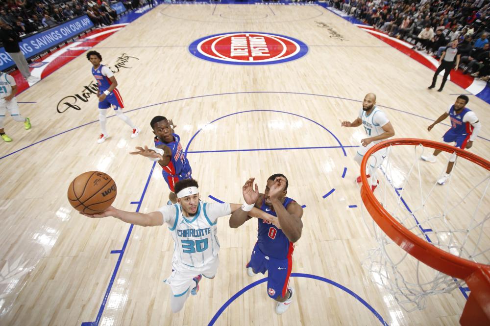 使其出手低 使其出手低