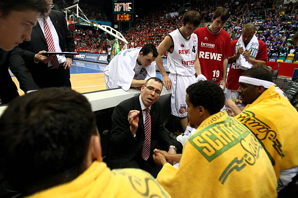 能否一鼓作 能否一鼓作