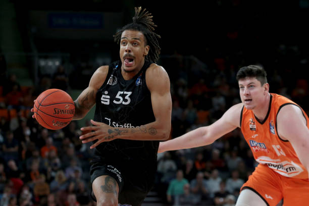 员转会市场 员转会市场